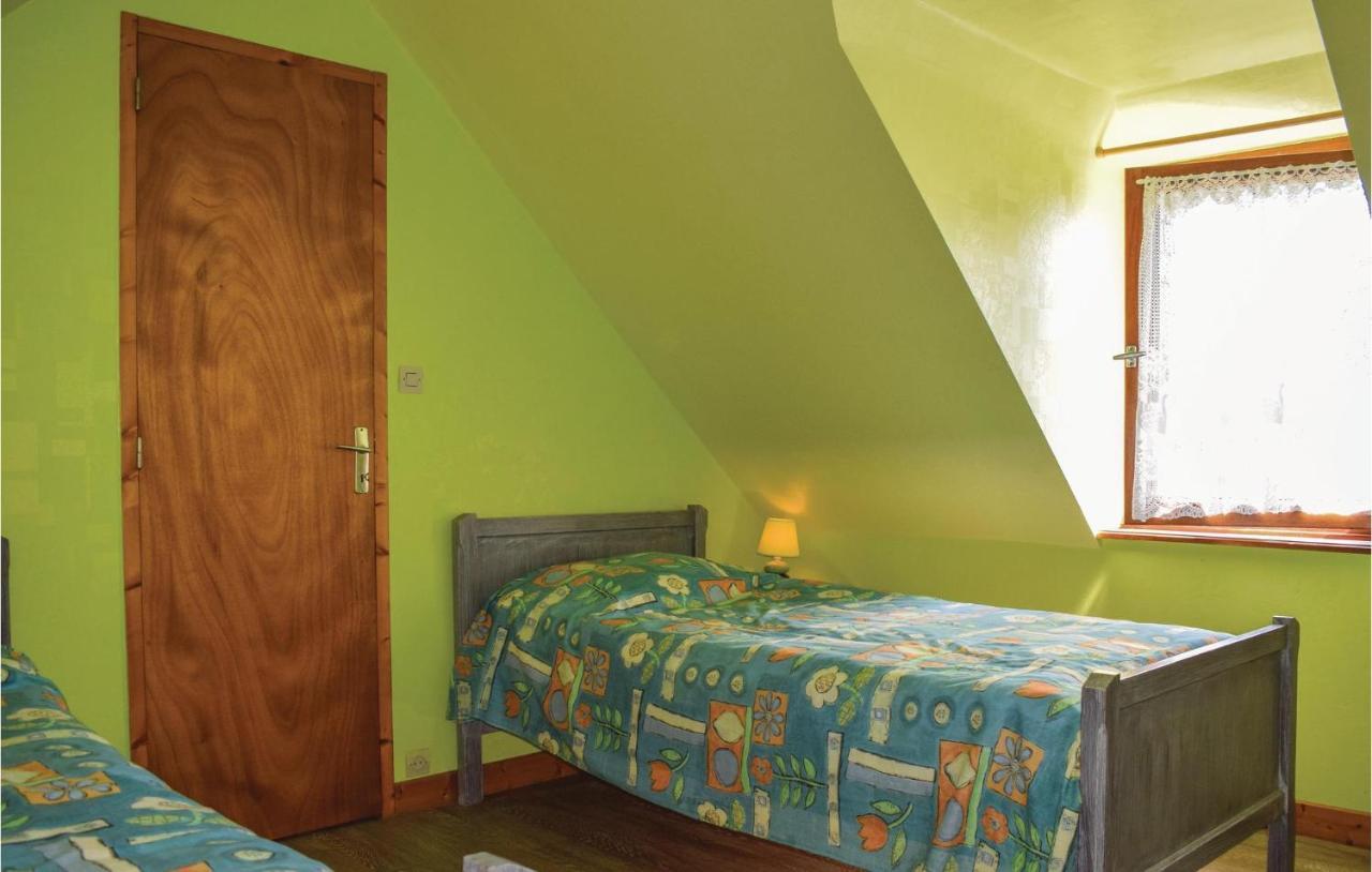 Nice Home In Plehedel With Wifi Exterior photo